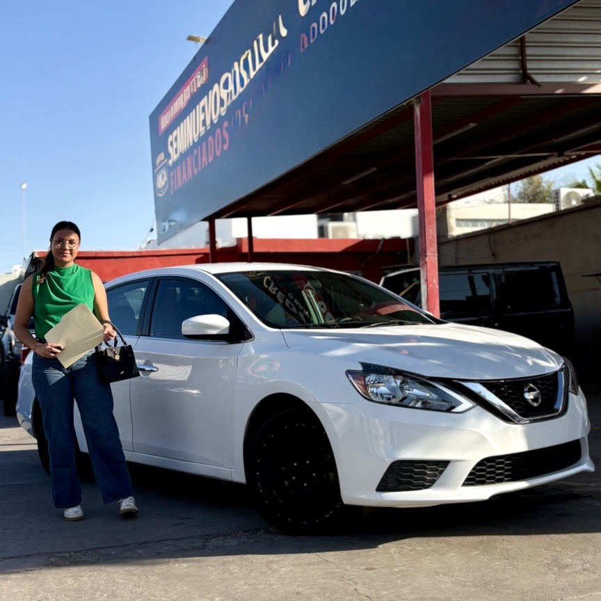 Cliente con Nissan Sentra